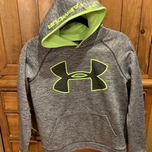 UA pullover sweatshirt